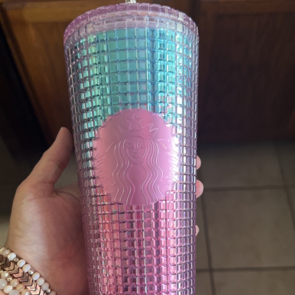 Starbucks ombré grid